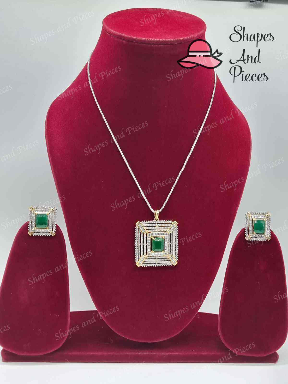 Ziya Pendant Set - Shapes and Pieces