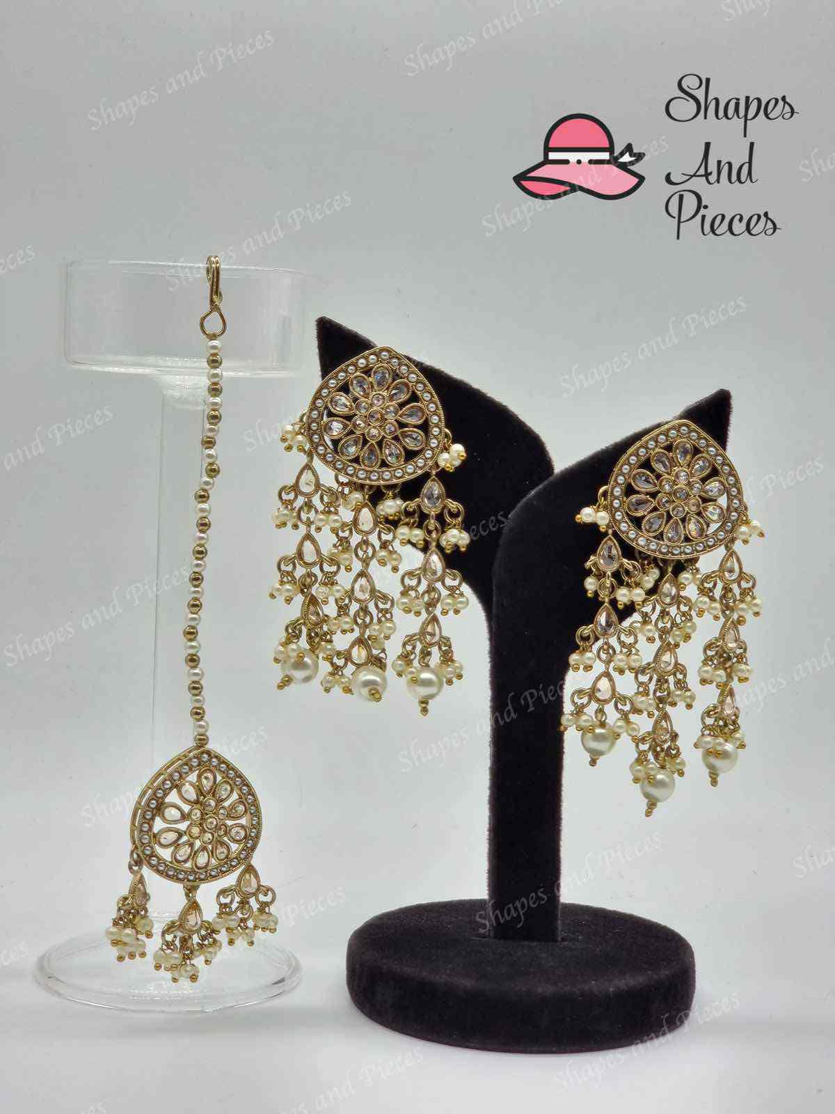 Lizi Earring and Tikka Set - Shapes and Pieces