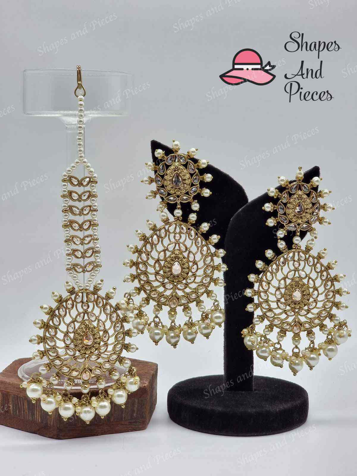 Lina Earring and Tikka Set - Shapes and Pieces