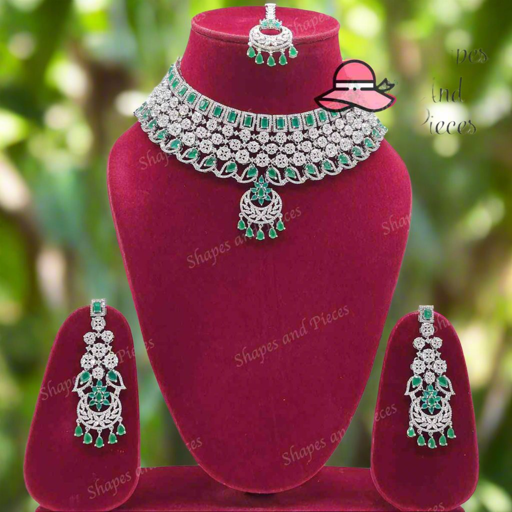 Aabha Royal Choker Set - Shapes and Pieces