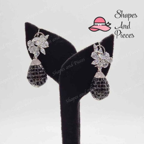 Giana Earrings - Shapes and Pieces