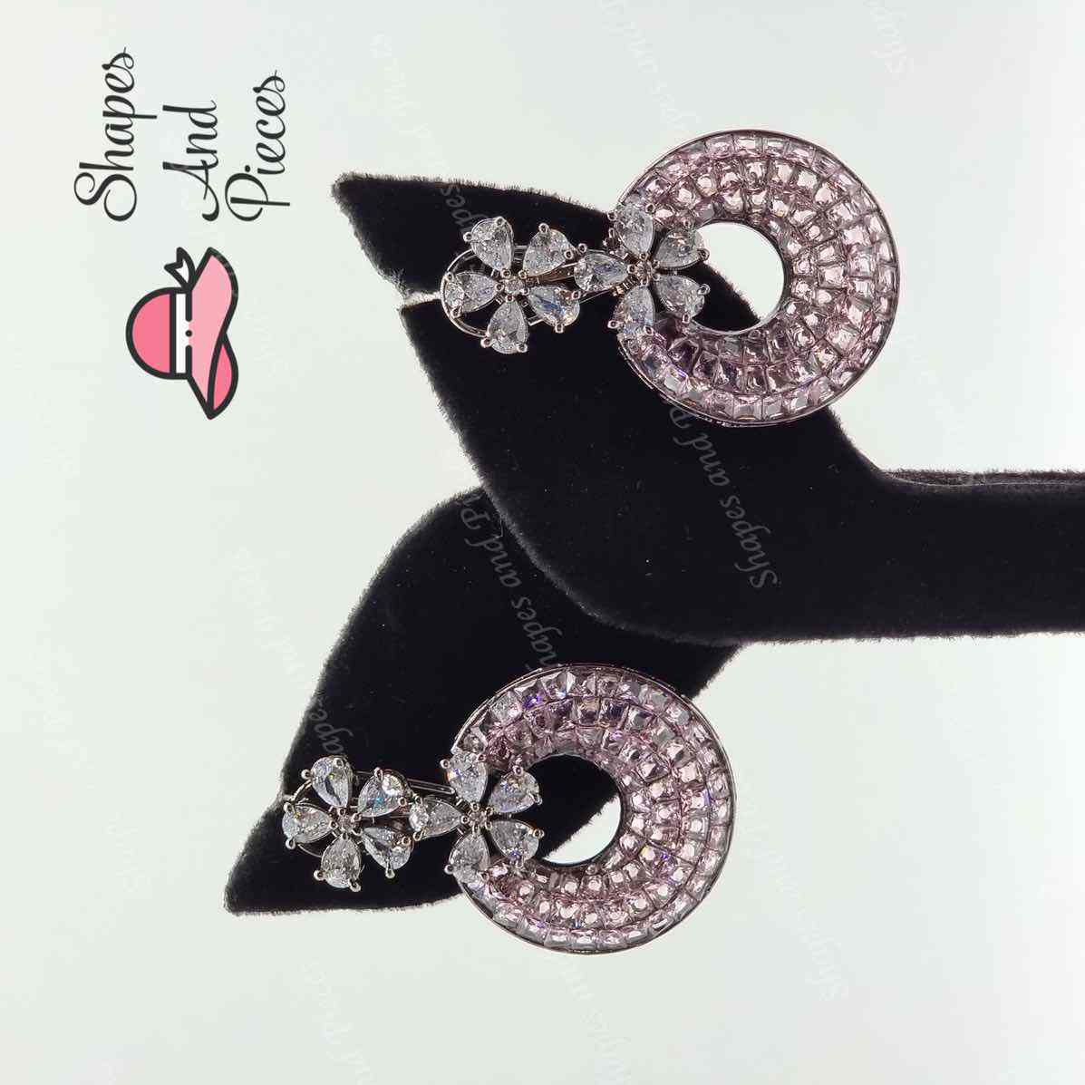 Ariana Earrings - Shapes and Pieces