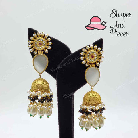 Miya Jhumki - Shapes and Pieces