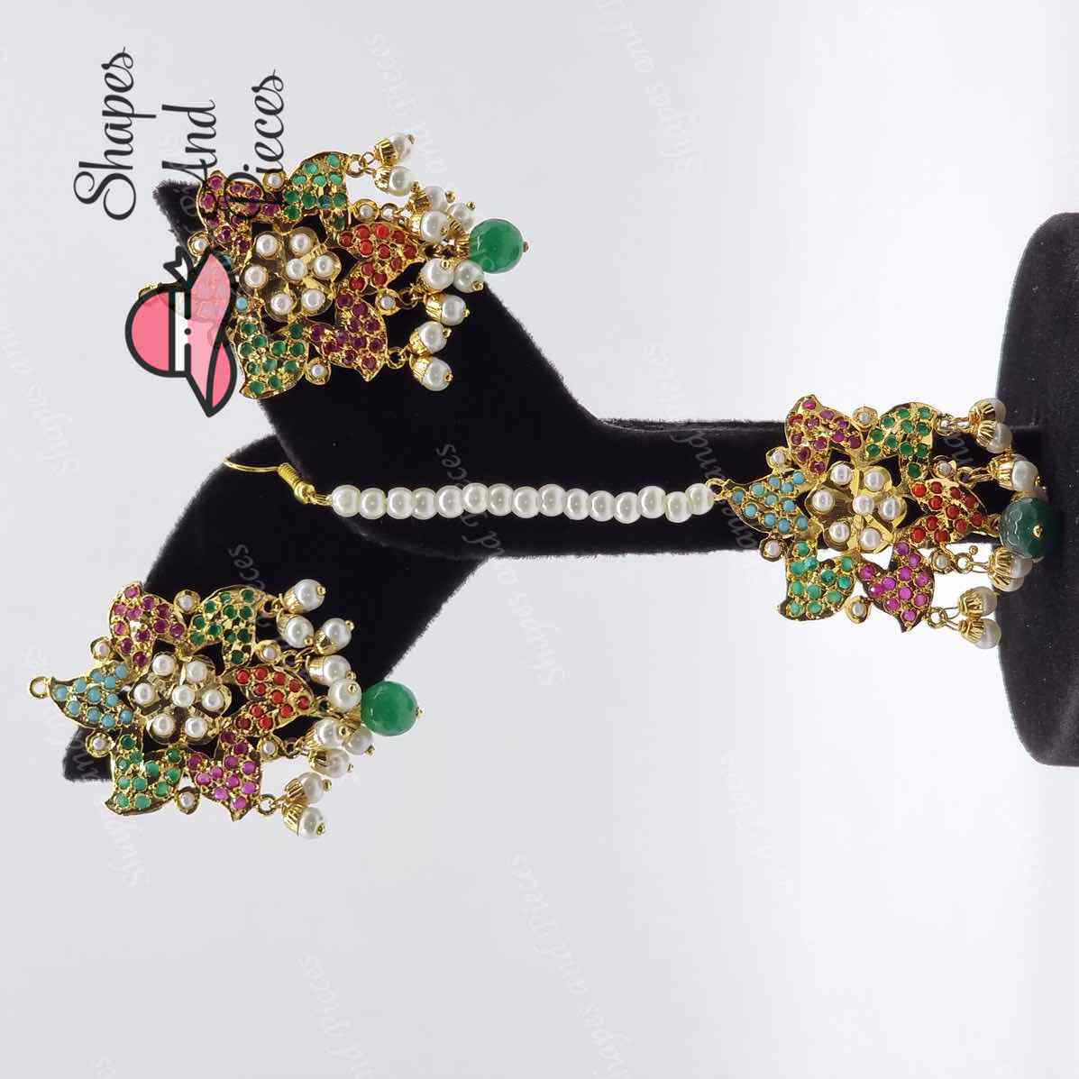 Ashia Earrings and Tikka Set - Shapes and Pieces