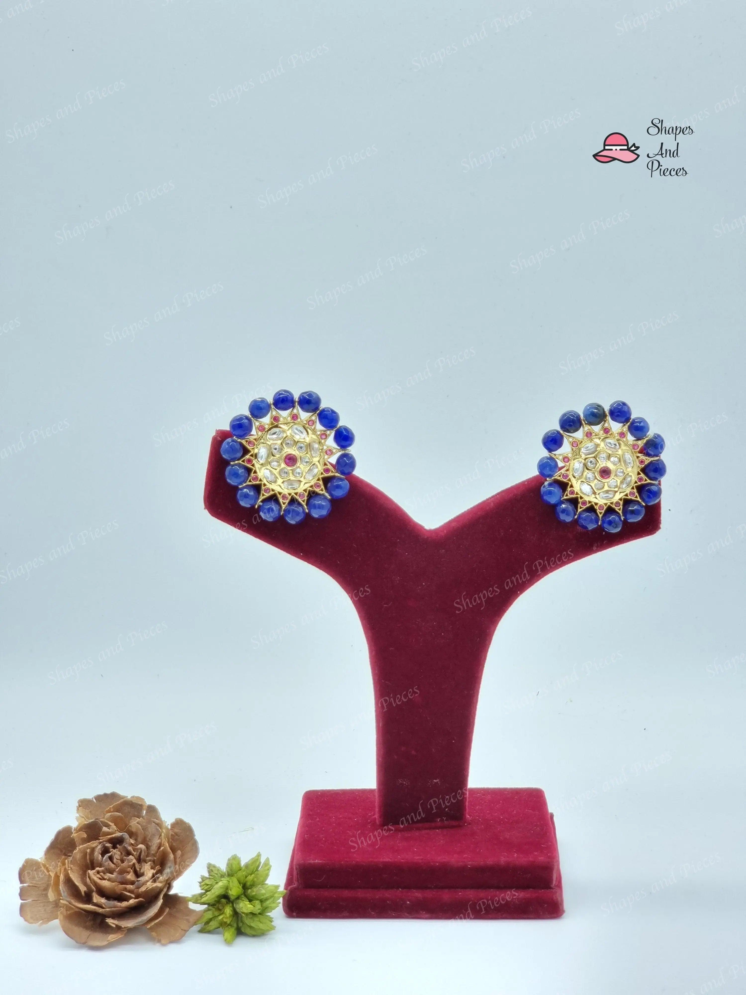 Ayra Kundan Studs - Shapes and Pieces