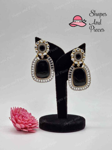 Eleni Earrings - Shapes and Pieces