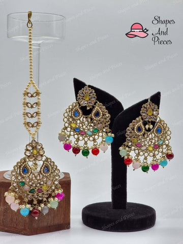 Flower Earrings and Tikka Set - Shapes and Pieces