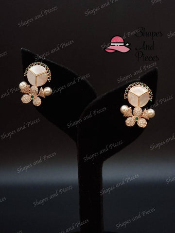 Flowerbud Earrings - Shapes and Pieces