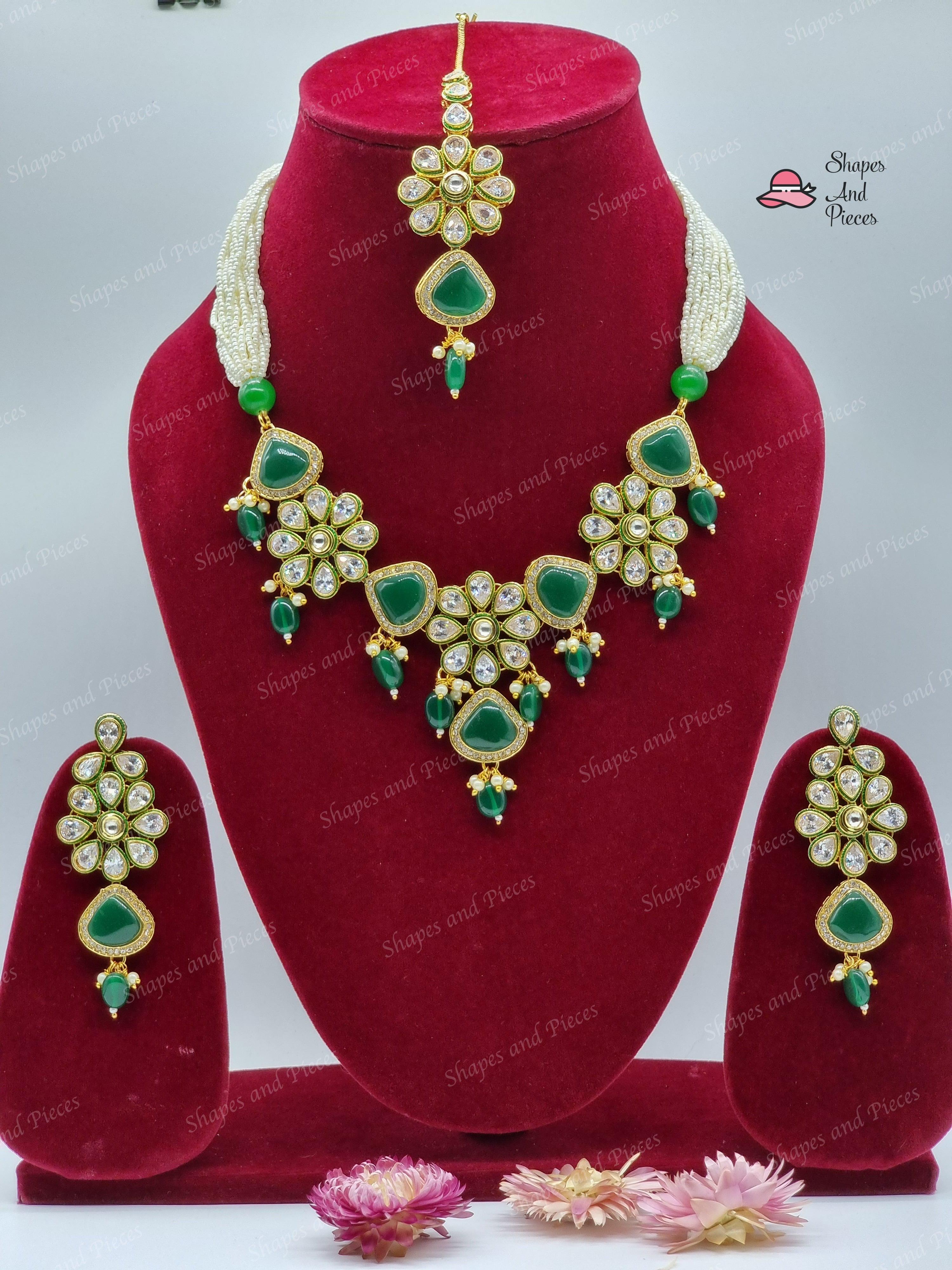 Green Sensation Necklace Set - Shapes and Pieces