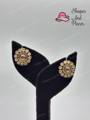 Janvi Studs - Shapes and Pieces