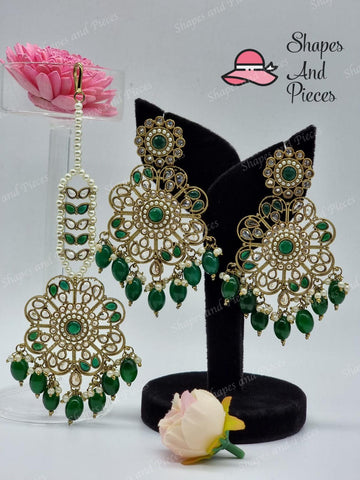 Kara Earrings and Tikka Set - Shapes and Pieces