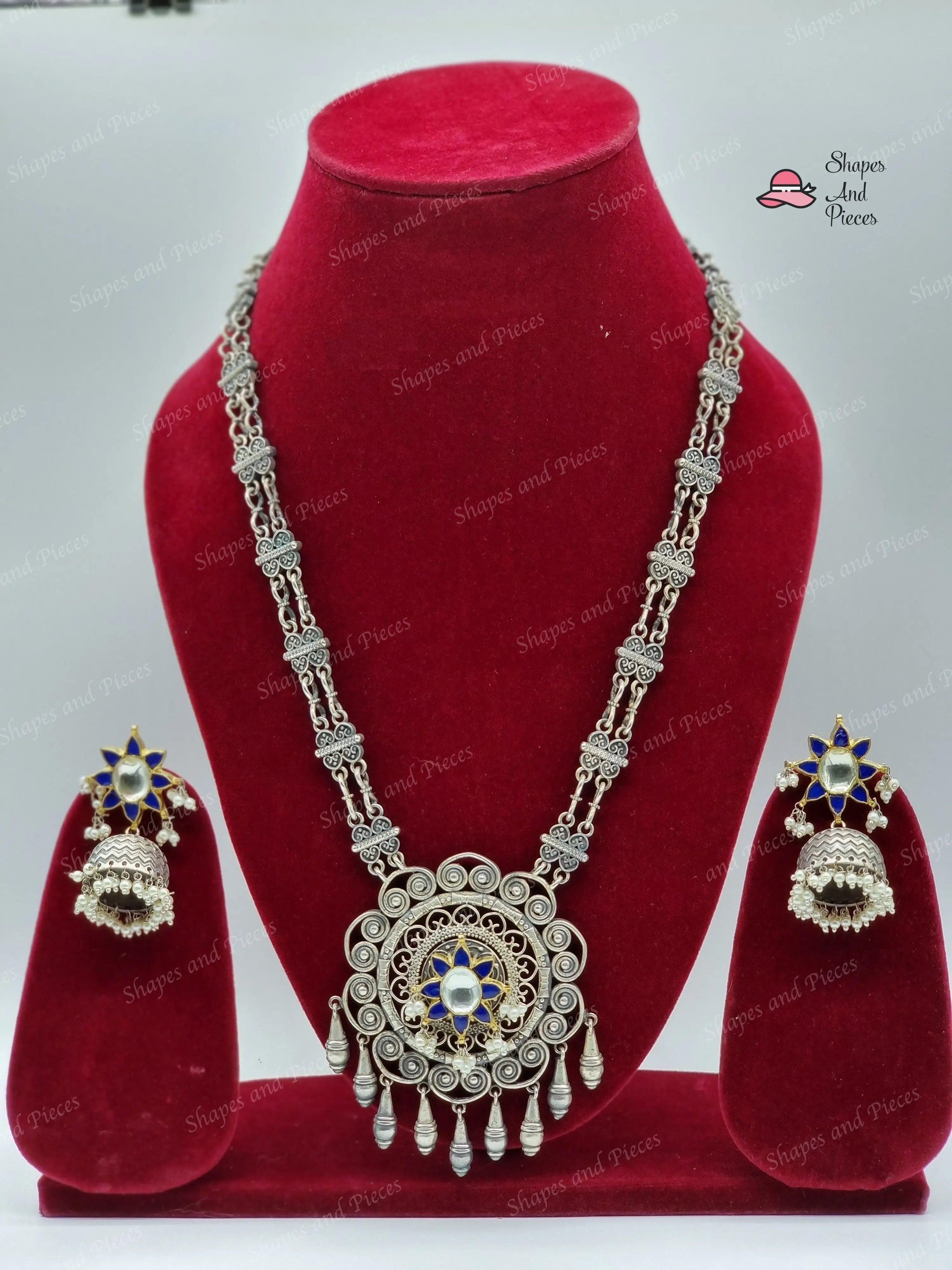 Kavya Necklace - Shapes and Pieces