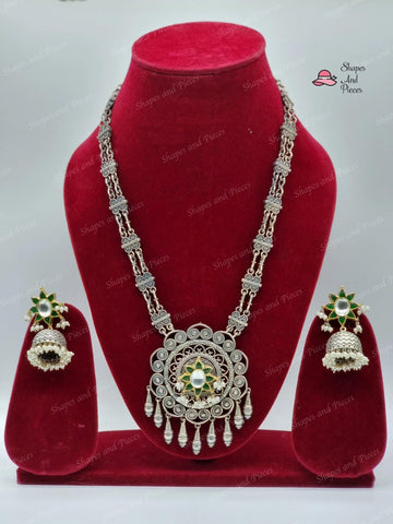 Kavya Necklace - Shapes and Pieces