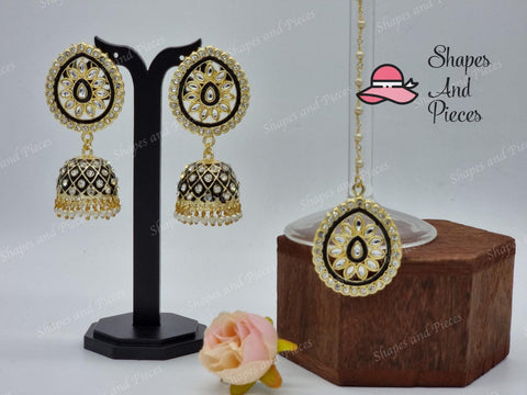 Meenakari Oval Earrings and Tikka Set - Shapes and Pieces