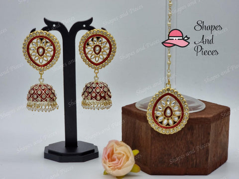 Meenakari Oval Earrings and Tikka Set - Shapes and Pieces