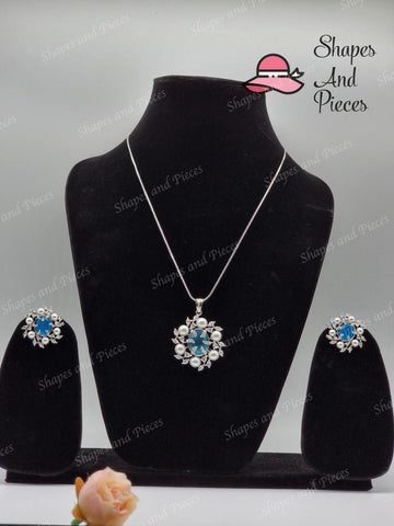 Navi Necklace Set - Shapes and Pieces