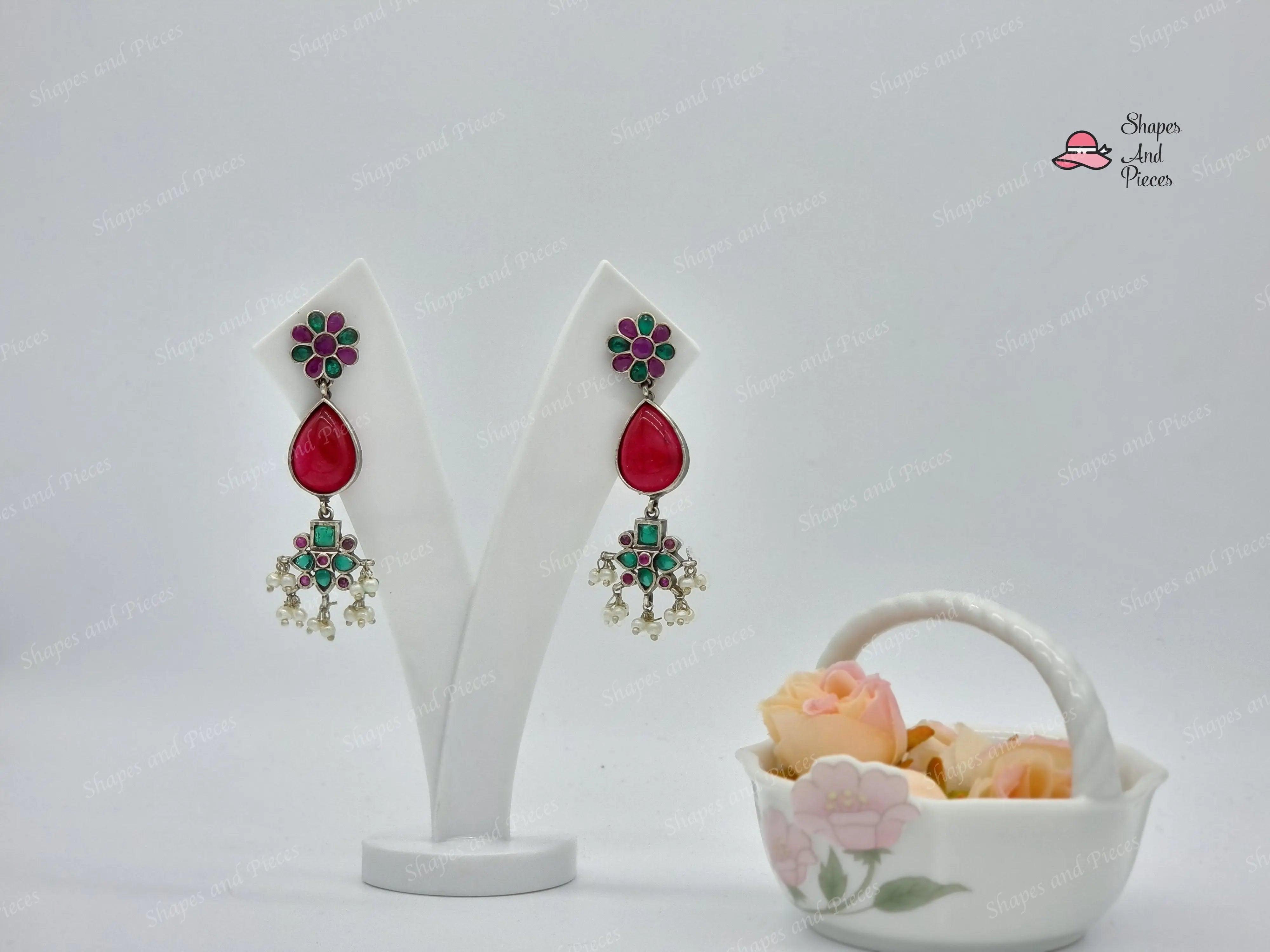 Naz Earrings - Shapes and Pieces