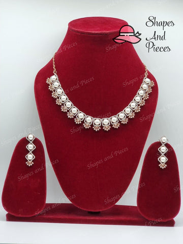 Pearl Swirl Necklace Set - Shapes and Pieces