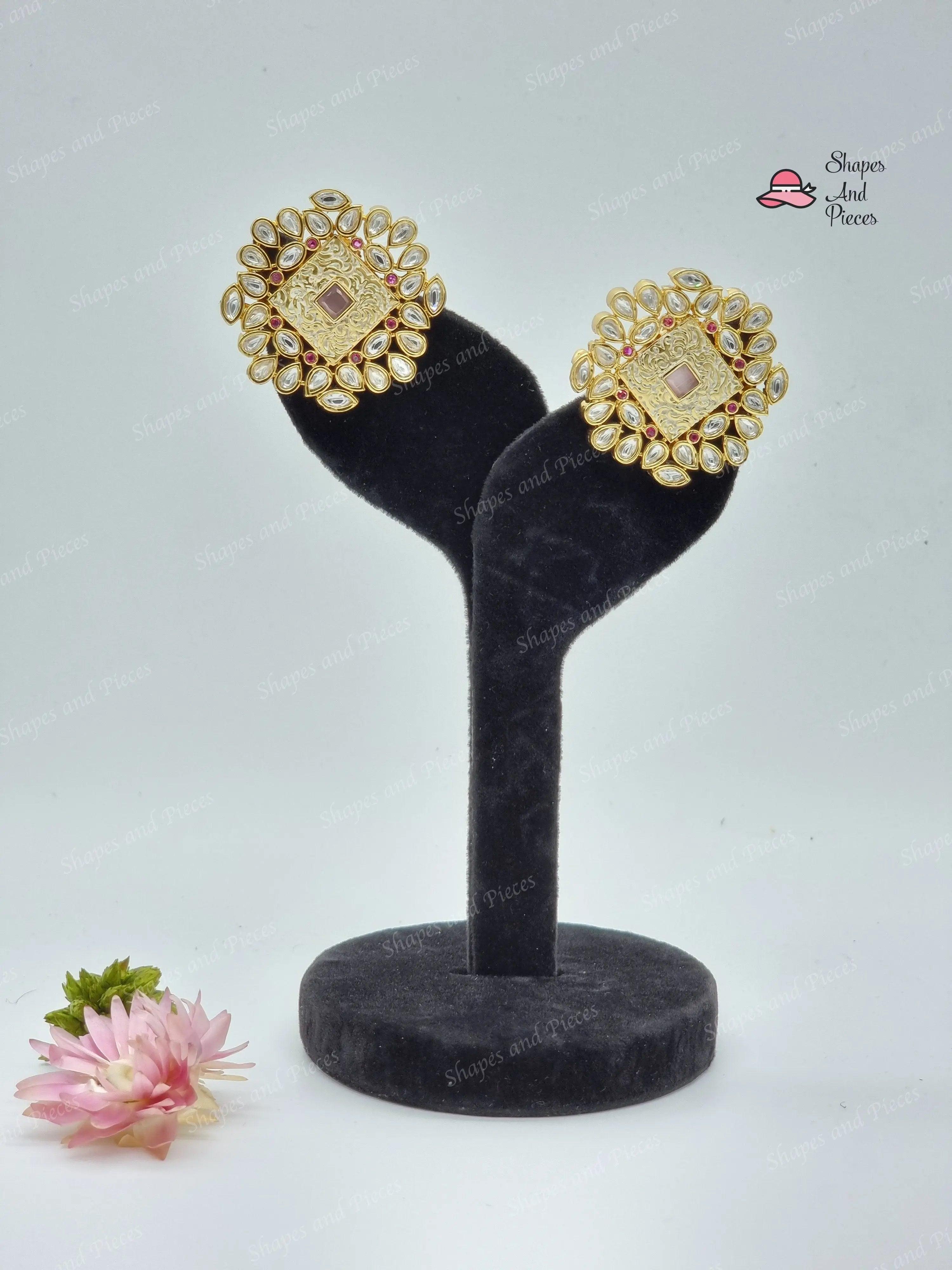 Sahiba Kundan Studs - Shapes and Pieces