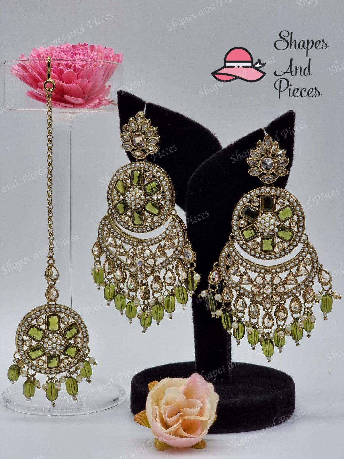 Star Earrings and Tikka Set - Shapes and Pieces