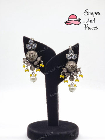 Trinai Earrings - Shapes and Pieces