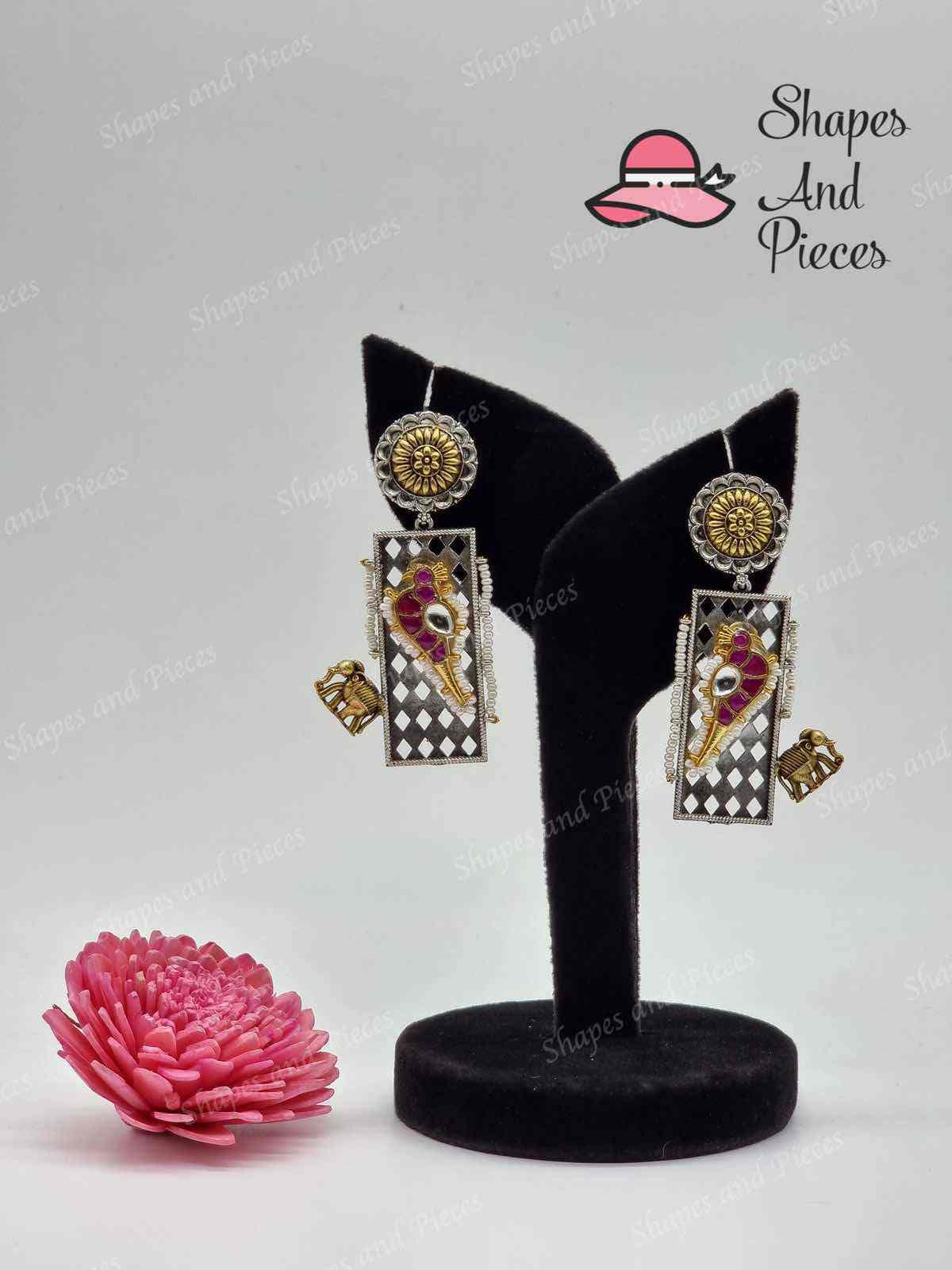 Vihang  Earrings - Shapes and Pieces