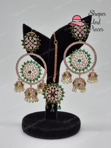 Yuva Earrings and Tikka Set - Shapes and Pieces