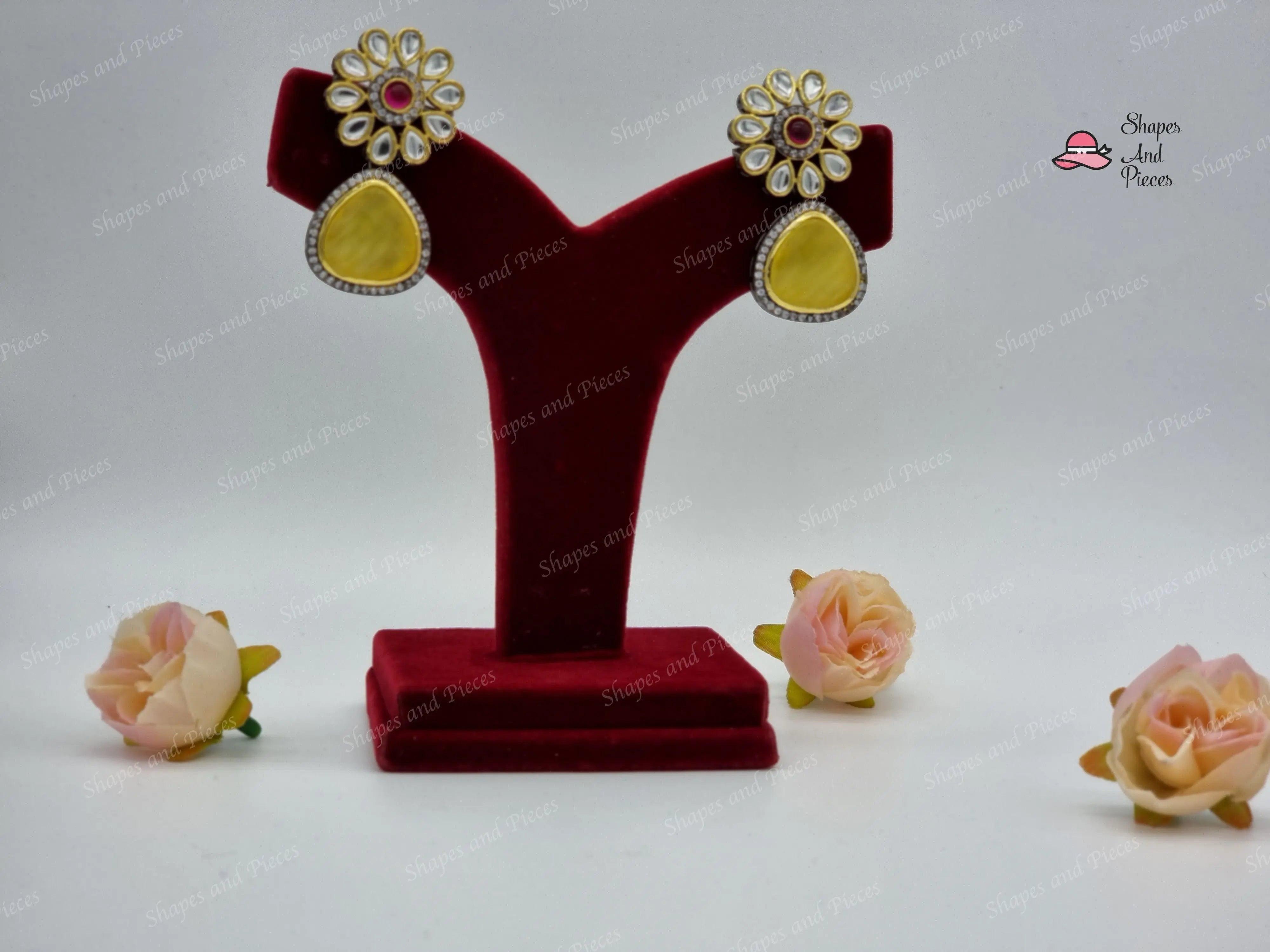 Zoyan Earrings - Shapes and Pieces